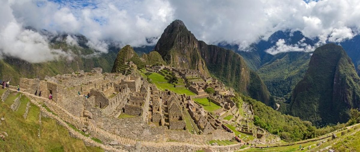 8 Days & 7 Nights Tour across Peru, Lima, Sacred Valley, Machu Picchu, and Cusco