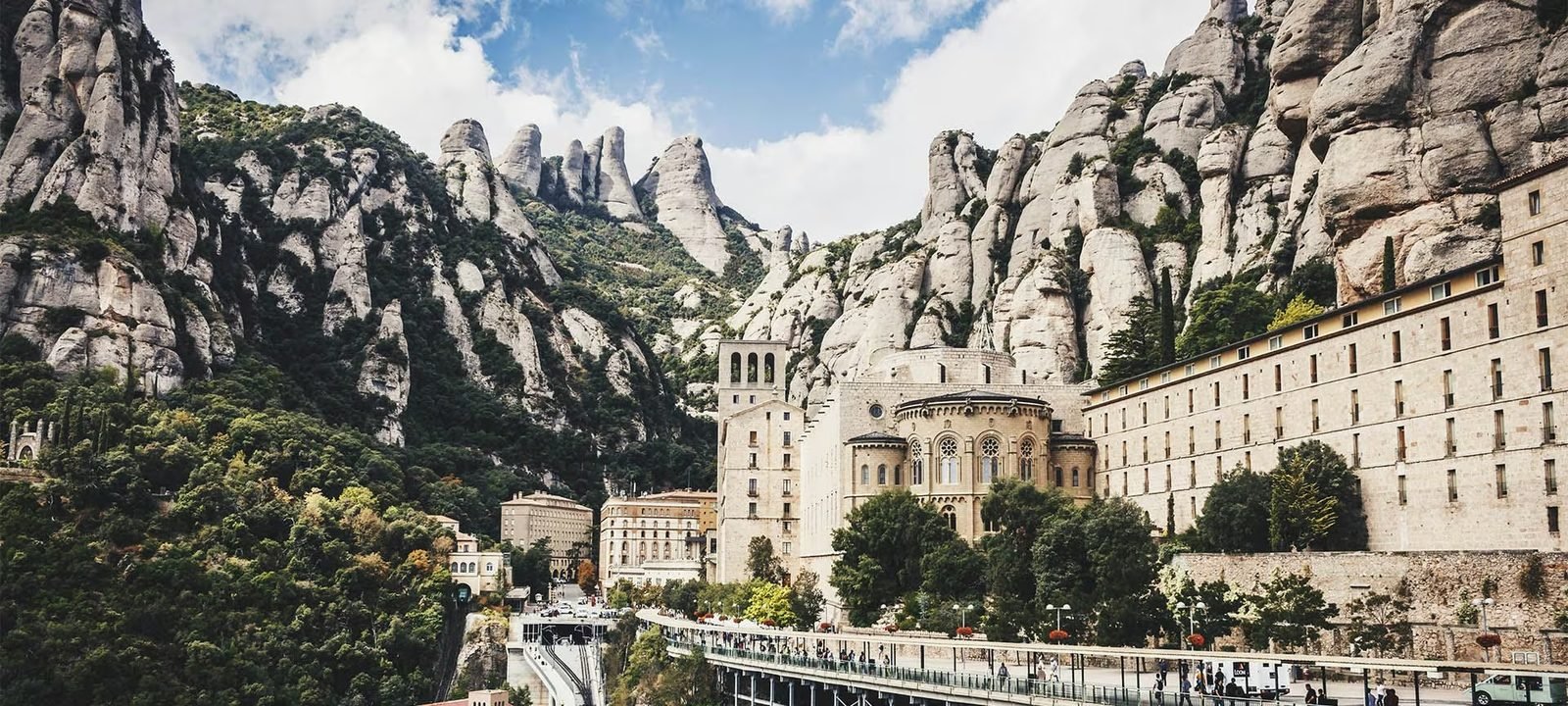 [Second person half price] [Romantic Orange Route] 7 Days 6 Nights Across Paris, Avignon, Arles, Barcelona,  San Sebastian, Bordeaux, and Chambord Castle 