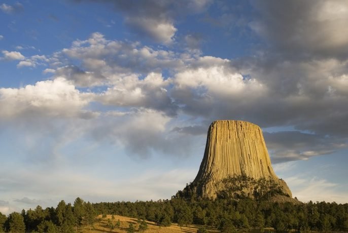 San Francisco airport pick-up+Las Vegas+Lower Antelope Cave+Grand Teton National Park+Yellowstone National Park+Presidential Hill+Crazy Horse Rock+Salt Lake City+free day 12-Day Tour